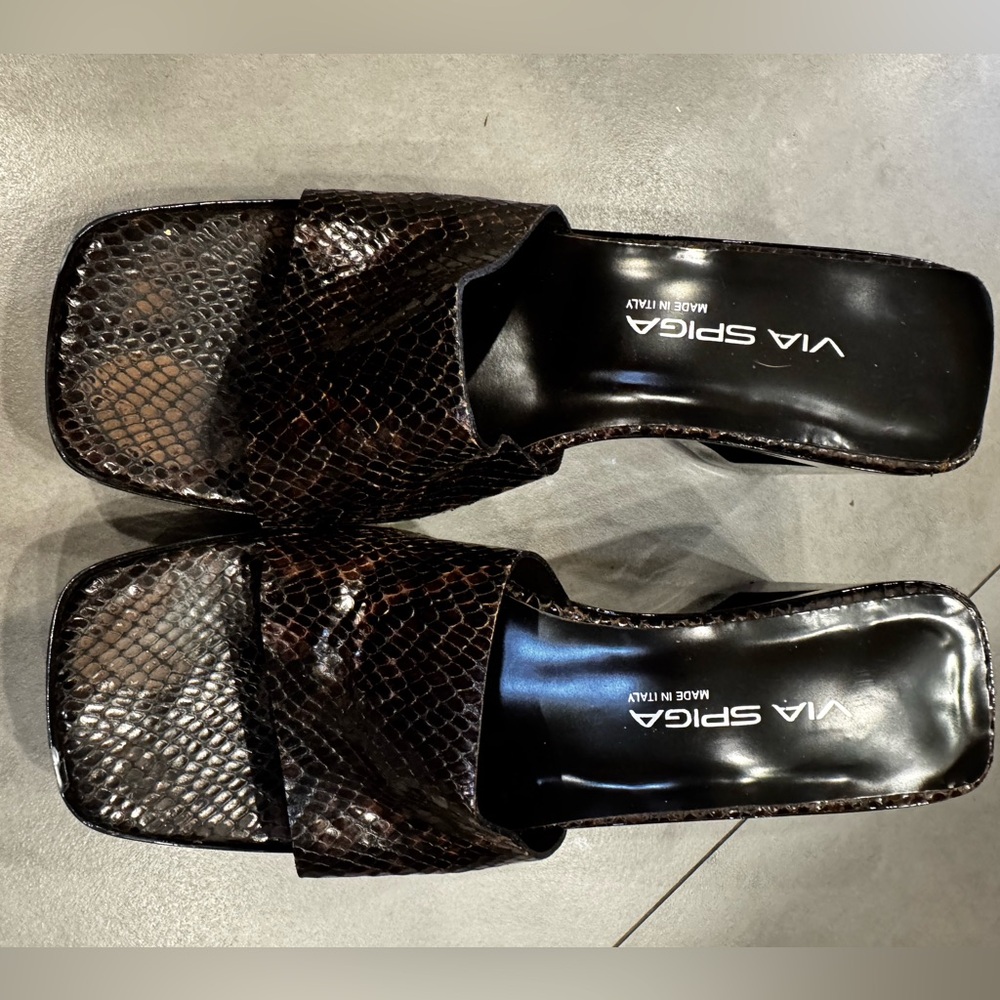 Via Spiga Women's Dark Brown Snake Print Mules